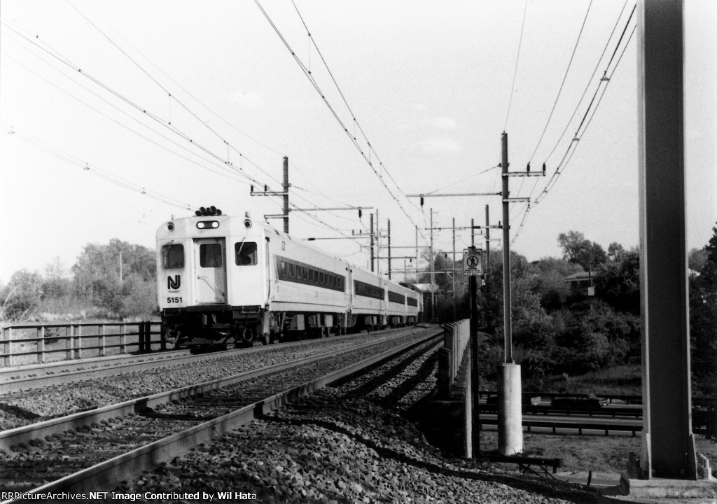 NJT Comet II Cab Coach 5151